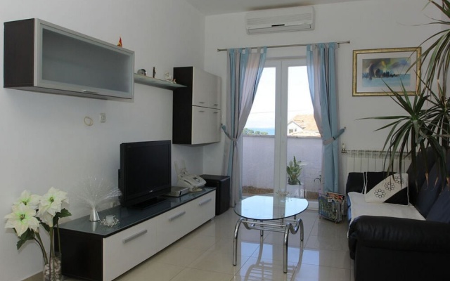 Apartment Karla 4