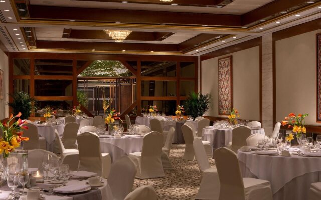 Millennium Hilton New York One UN Plaza