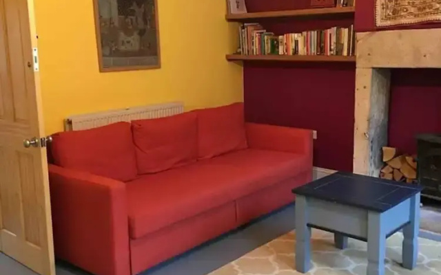 Spacious Riverside Home, 3 Bedrooms, Hebden Bridge