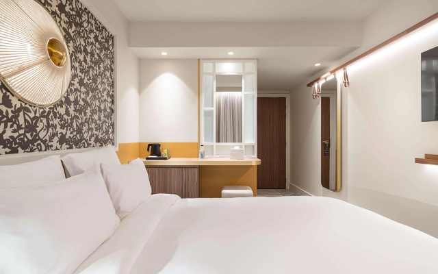 Hotel Yac Paris Clichy, A Member Of Radisson Individuals - Image 3