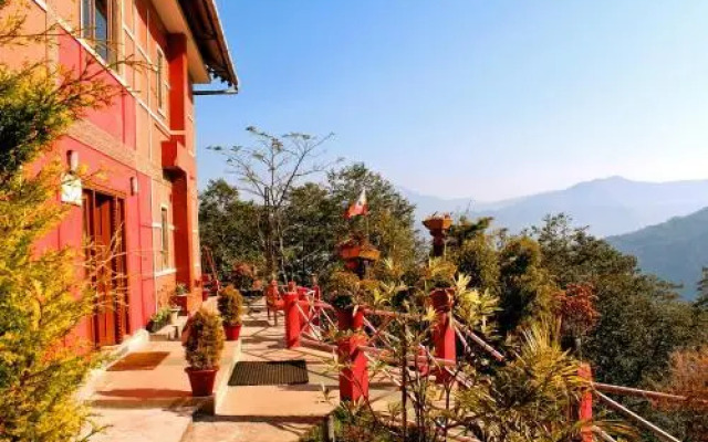 The Red Mud Chalet