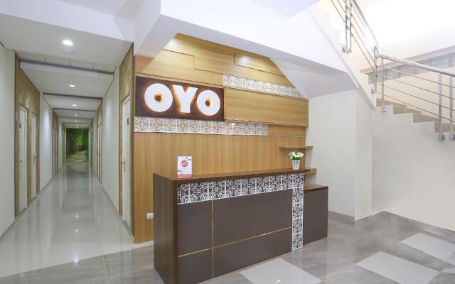 OYO 999 Garuda Guesthouse