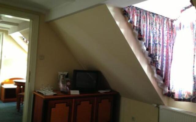 Hotel Offi Haz