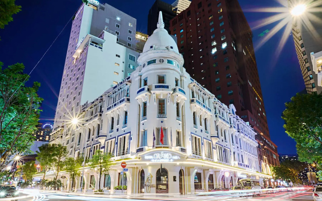 Grand Saigon
