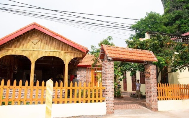 Tam Coc Riverside homestay