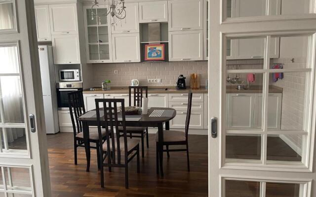 Elite 3 bedroom gated apartment