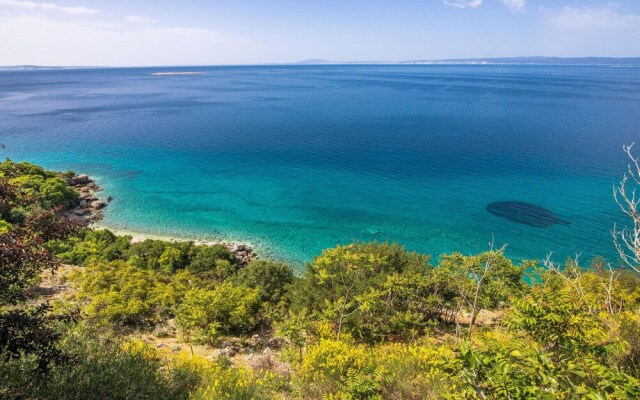 Amazing Apartment in Stara Baska With Wifi