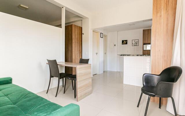 Apto agradável a 3 min da UFSC RAF004