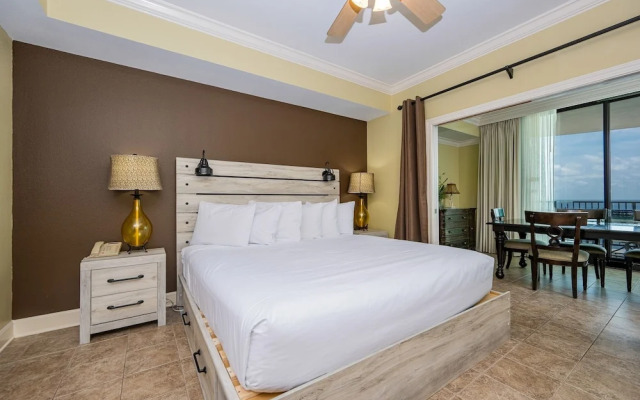 Phoenix Ix 1405 3 Bedroom Condo