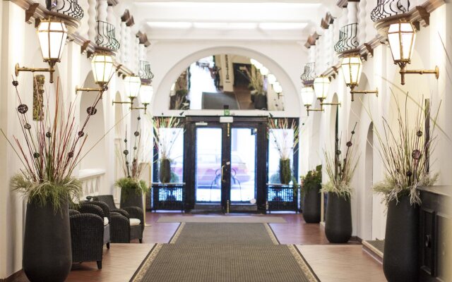 Hotel des Colonies Brussels by Mercure
