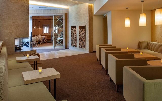 Almwellness Hotel Pierer Superior
