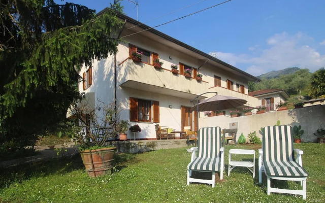 Holiday Home in Camaiore With Mountain Views