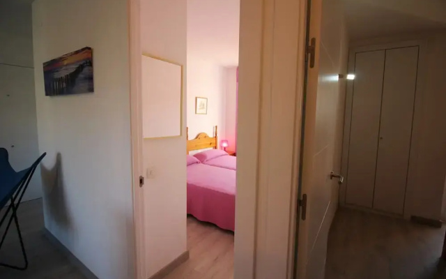 Family Apartment Near the Beach