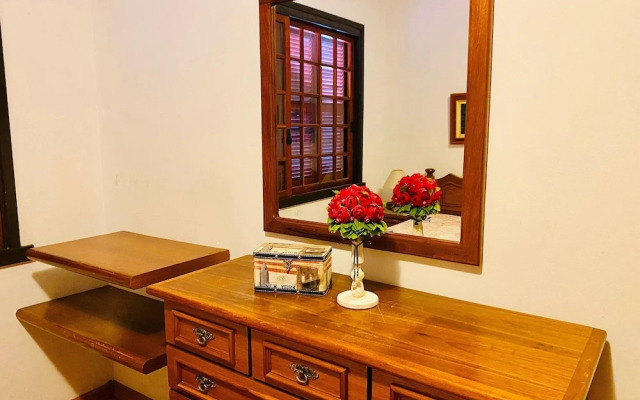 Apartamento a 3 quadras da Rua Coberta