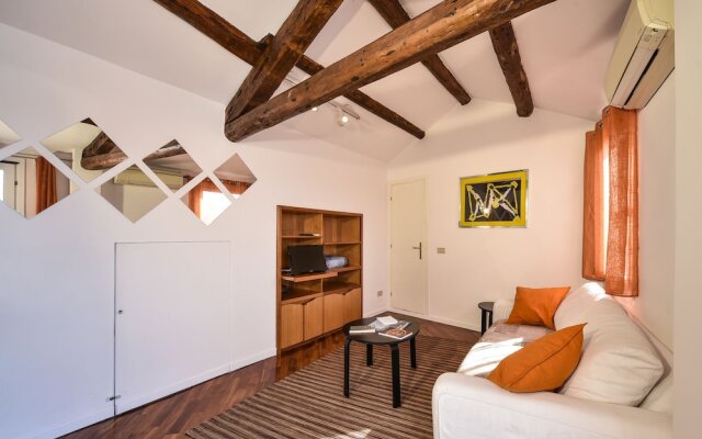 Santa Maria Formosa Apartments