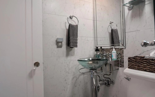 Tropicals of Palm Beach