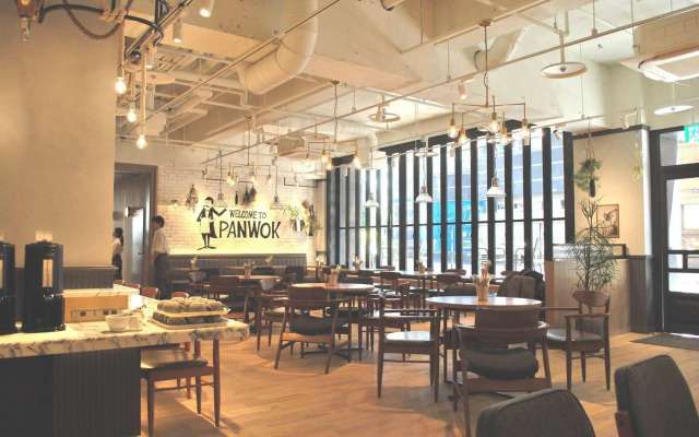 Hotel The Knot Yokohama