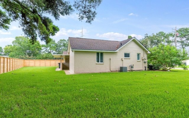 Updated 1-bedroom House in Baton Rouge