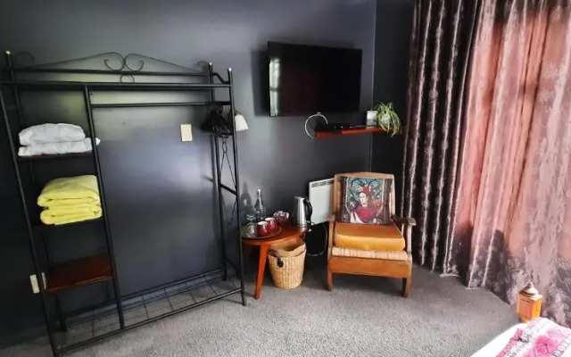 Waitapu Springs B&B