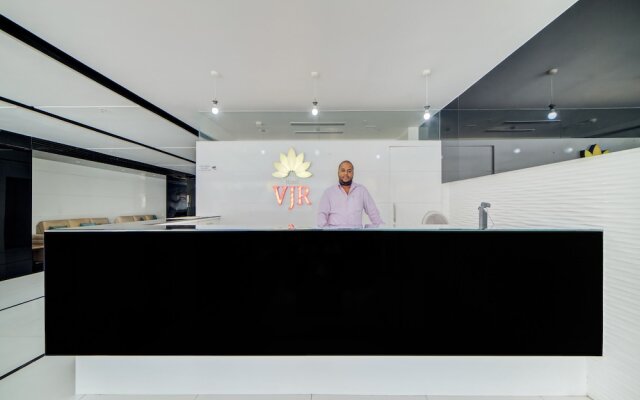 OYO 40124 Hotel VJR Residency