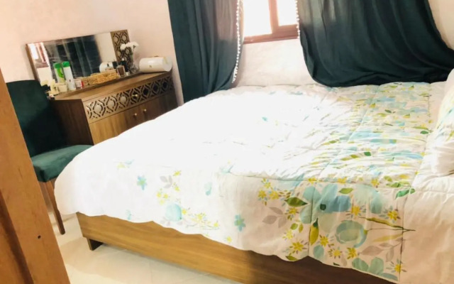 Julie's Private Apartment