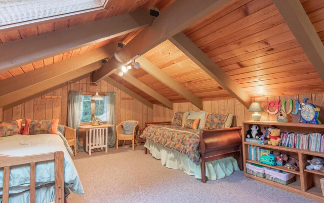 Amazing Place (MCA 1295)