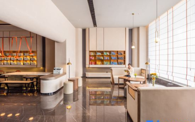 Hami Yizhou District Qiyi Night Market Atour Hotel
