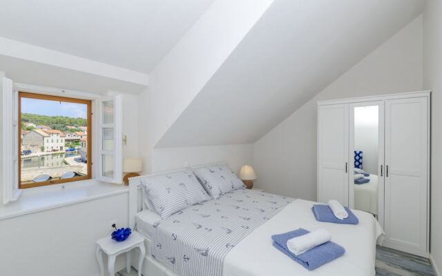 House Morko1