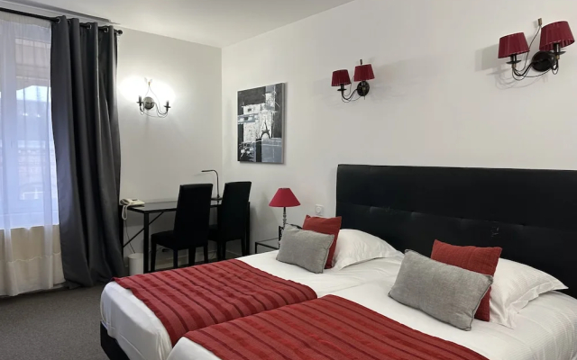 Hôtel Saint Yves