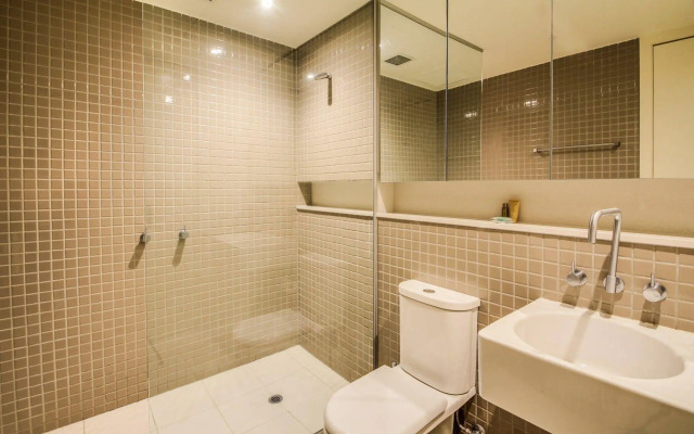 Platinum Apartments at Freshwater