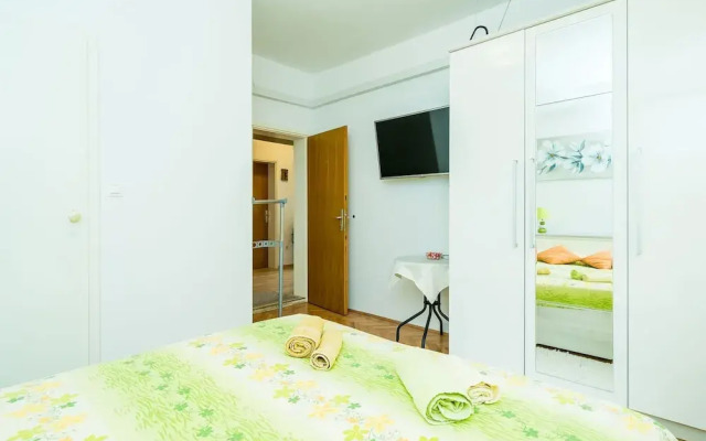 Rooms Rita - Double Room With Private Bathroom No. 2)