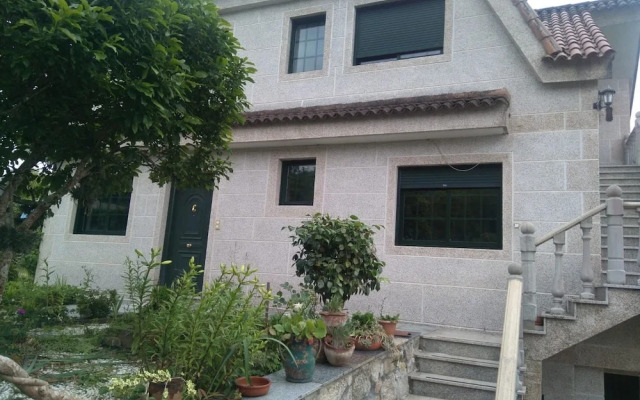 Apartment With one Bedroom in Tui, With Wonderful Mountain View, Terrace and Wifi - 26 km From the Beach