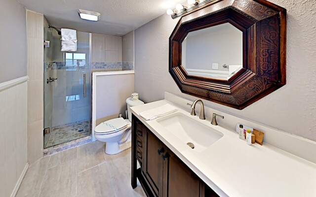 SeaBreeze 136 - 1 Br Condo