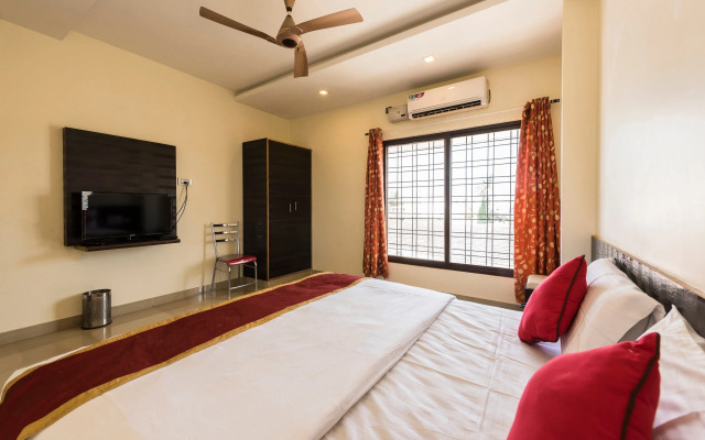 OYO 9918 Sri Venkatesha Residency