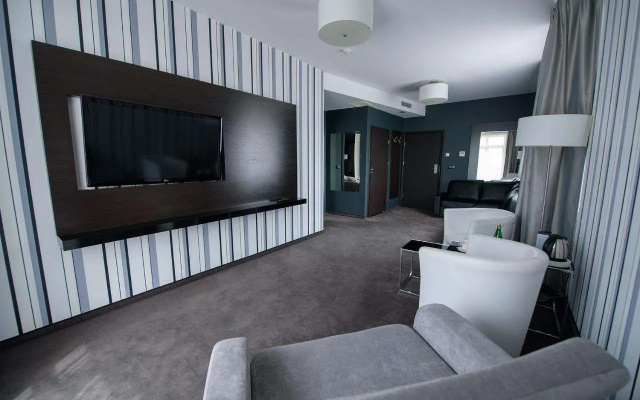 Hotel Grafit