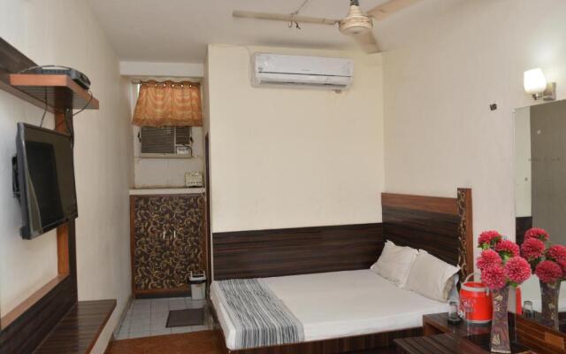 Hotel Yatri International