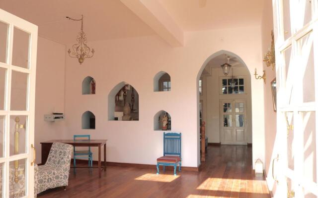Mango Tree Courtyard Dehradun