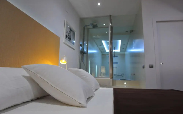 Gaudint Barcelona suites