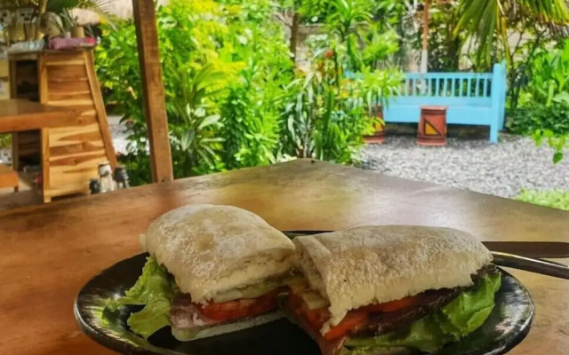 Same Same Bungalows Eco Lodge