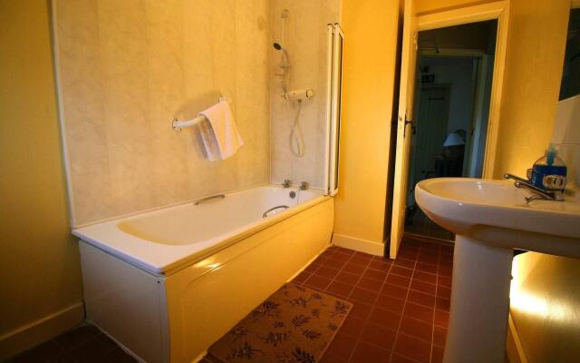 Annaharvey Farm B&B