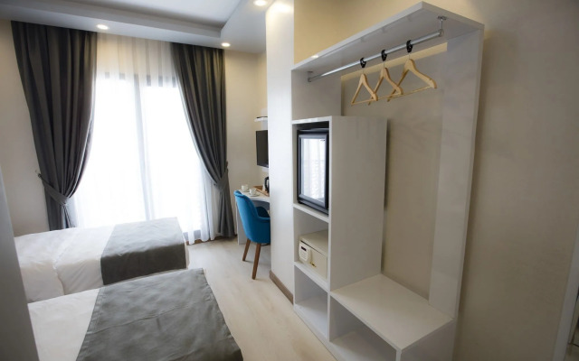 Royal Inci Airport Hotel