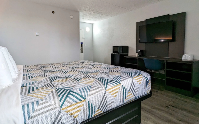 Motel 6 Danvers, MA - Boston North