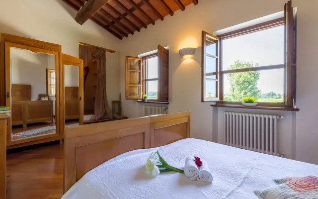 Villa Pallina With Pool