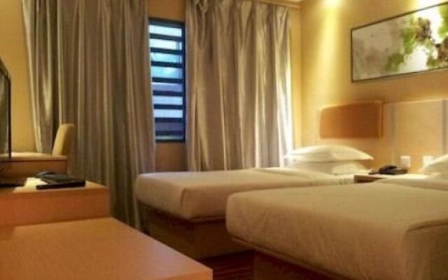 Aira Hotel