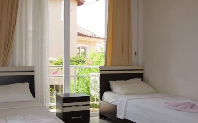 Villa SL06 by JoyLettings