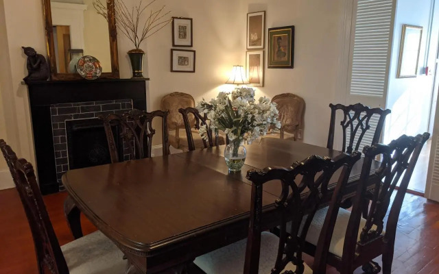 The Esplanade Guesthouse Mansion
