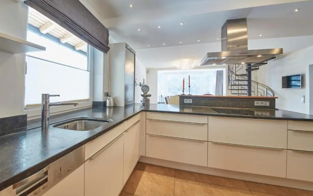 Marys Holiday Penthouse