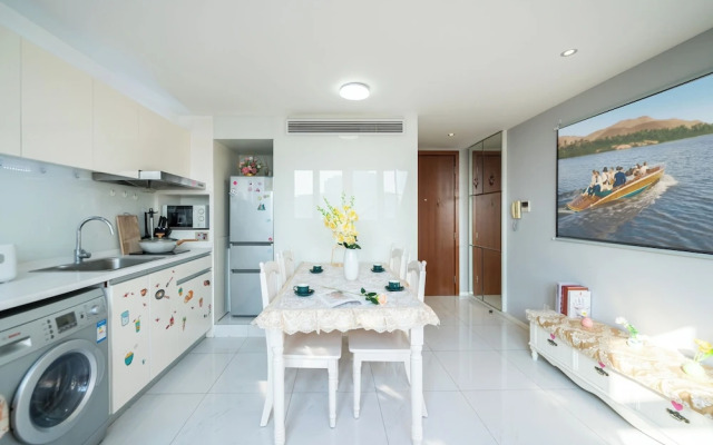 Shanghai Hills & Wanye Prime Stay