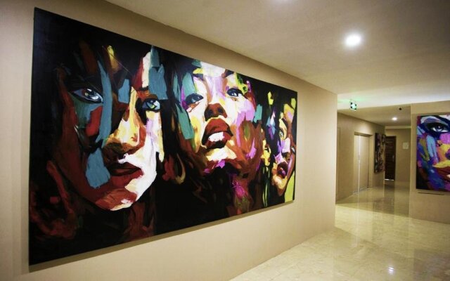Merchant Art Boutique Hotel