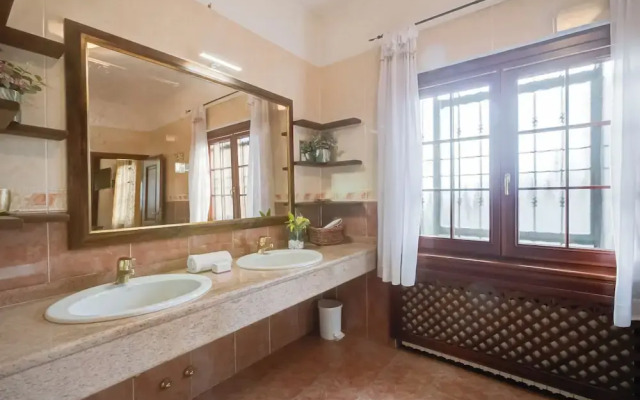 Villa Oasi With Private Pool
